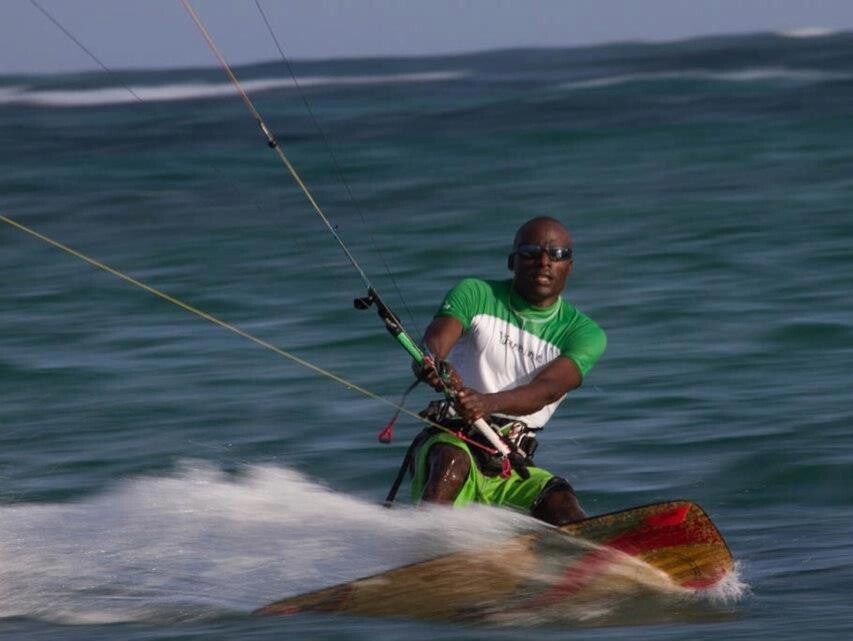 Barefoot kenya Kitesurfing2 Transfers, Taxi & Safari Tours - Mombasa, Watamu, Malindi, Kilifi