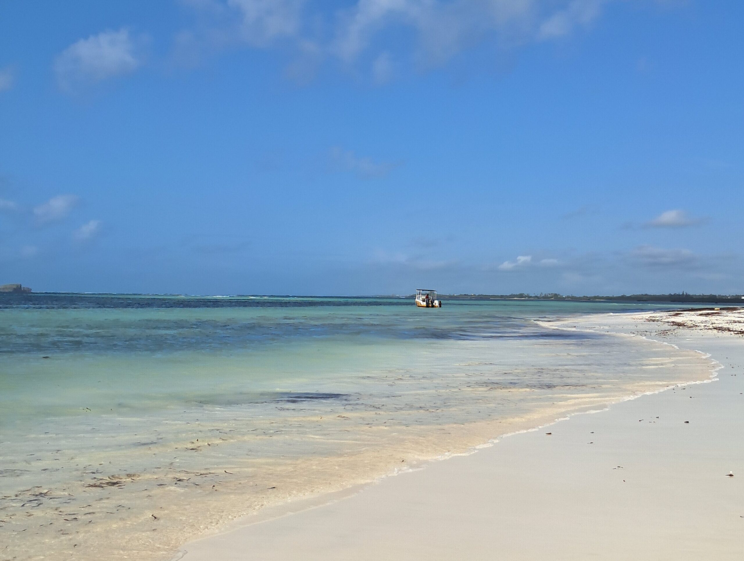 Barefoot kenya Watamu beach1 4-3 Transfers, Taxi & Safari Tours - Mombasa, Watamu, Malindi, Kilifi